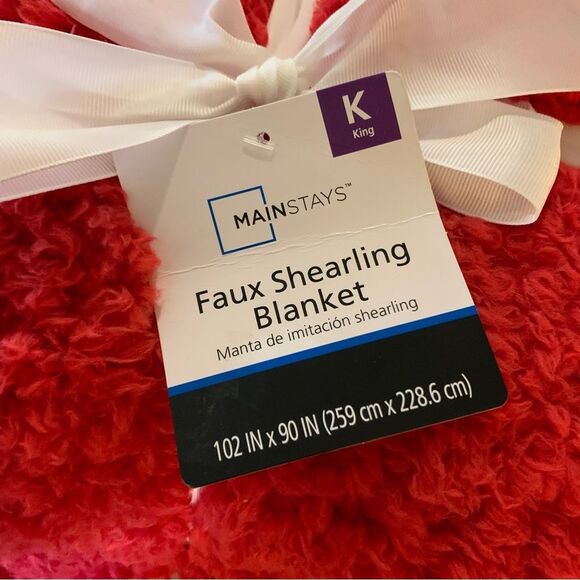 NWT Mainstays Red Faux Shearling Blanket 102”x90” - Picture 2 of 6